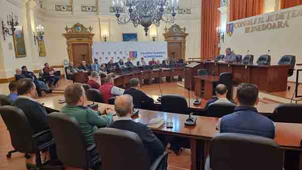 Comisia de coordonare a programului de intervenție hunedoara