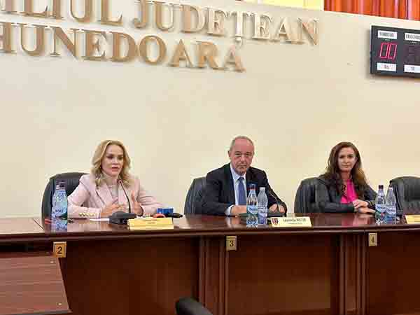 firea la hunedoara