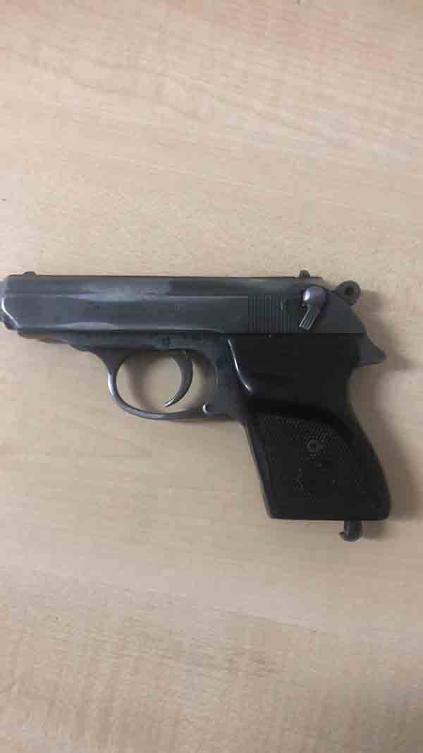 pistol lipova